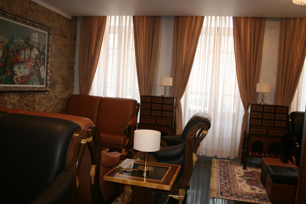 Hotel Ibn-Arrik Coimbra Buitenkant foto