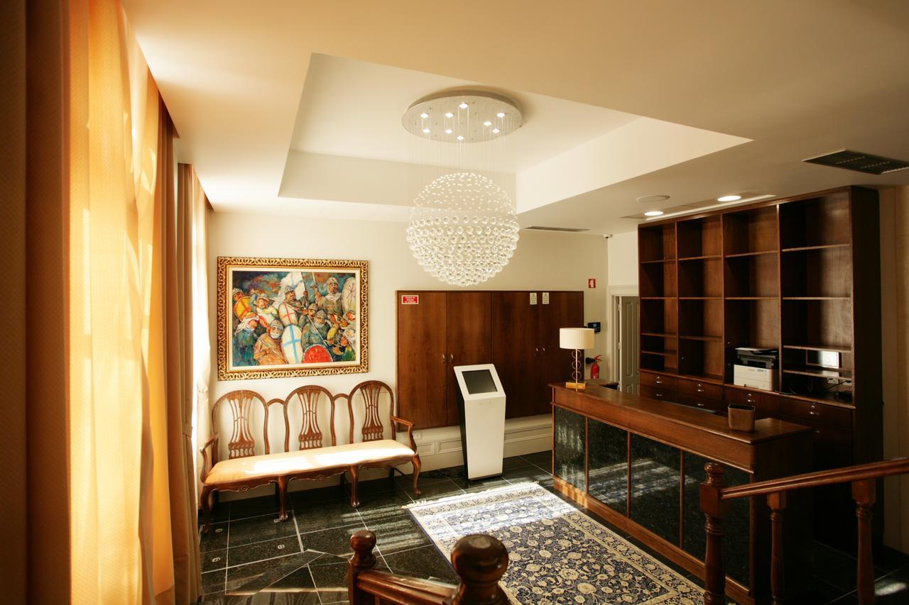 Hotel Ibn-Arrik Coimbra Buitenkant foto