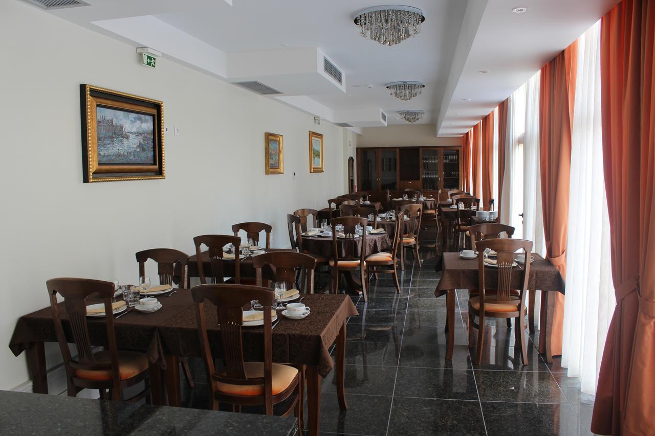 Hotel Ibn-Arrik Coimbra Buitenkant foto