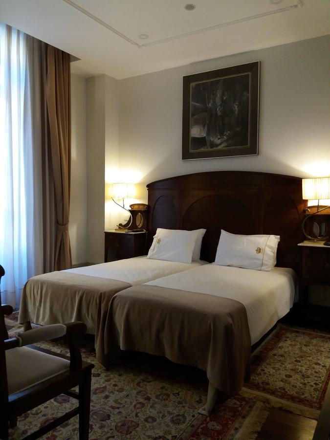 Hotel Ibn-Arrik Coimbra Buitenkant foto